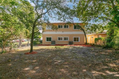 4142 NW 23rd Court Miami FL 33142