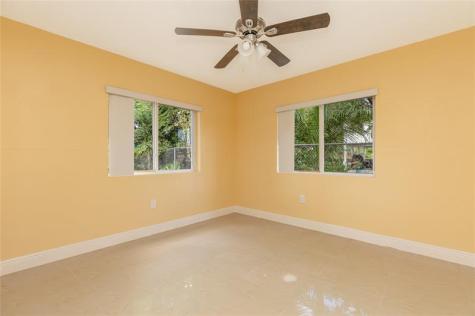4142 NW 23rd Court Miami FL 33142