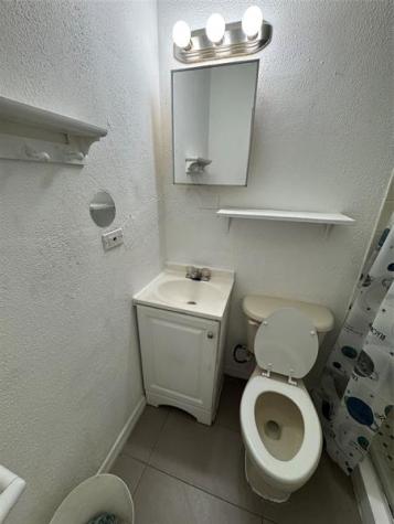 1111 N 25th Avenue Hollywood FL 33020