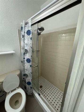 1111 N 25th Avenue Hollywood FL 33020