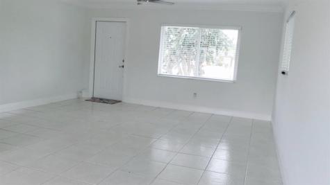9609 NW 81st Tamarac FL 33321