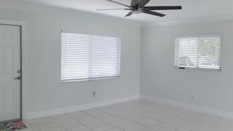 9609 NW 81st Tamarac FL 33321
