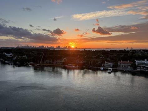 5600 Collins Avenue Miami Beach FL 33140