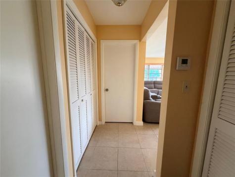 18 SW 13th Street Dania Beach FL 33004