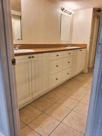 105 Lake Emerald Drive Oakland Park FL 33309
