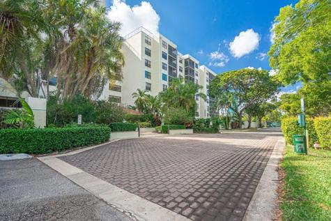 105 Lake Emerald Drive Oakland Park FL 33309