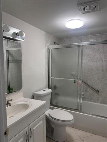 164 Burgundy D Delray Beach FL 33484
