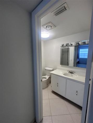 164 Burgundy D Delray Beach FL 33484