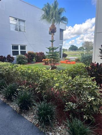 164 Burgundy D Delray Beach FL 33484