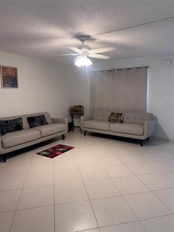 164 Burgundy D Delray Beach FL 33484