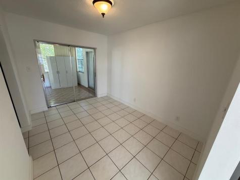 6805 NW 75th Drive Tamarac FL 33321