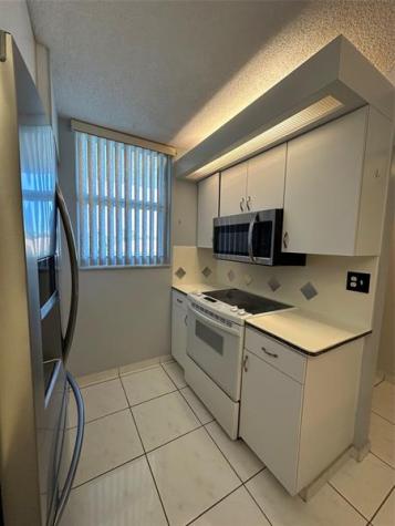 5300 NE 24th Terrace Fort Lauderdale FL 33308