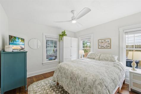 117 S Palmway Lake Worth Beach FL 33460