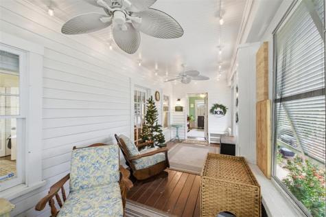 117 S Palmway Lake Worth Beach FL 33460