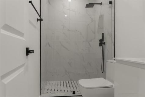 2724 SW 34th Court Miami FL 33133