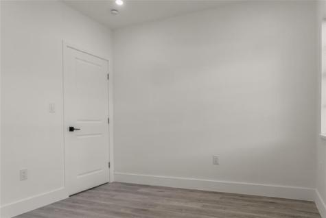 2724 SW 34th Court Miami FL 33133