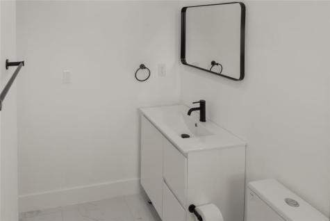 2724 SW 34th Court Miami FL 33133
