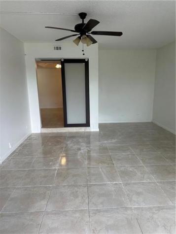3680 Inverrary Drive Lauderhill FL 33319