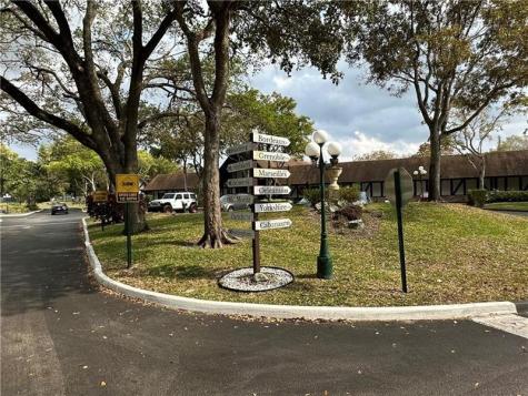 3680 Inverrary Drive Lauderhill FL 33319
