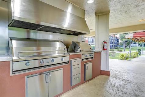 830 S Hollybrook Drive Pembroke Pines FL 33025
