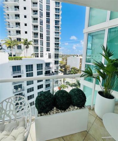 111 SE 8th Avenue Fort Lauderdale FL 33301