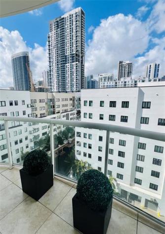 111 SE 8th Avenue Fort Lauderdale FL 33301
