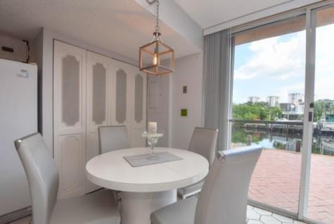 1018 NE 25th Hallandale Beach FL 33009