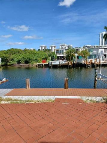 1018 NE 25th Hallandale Beach FL 33009