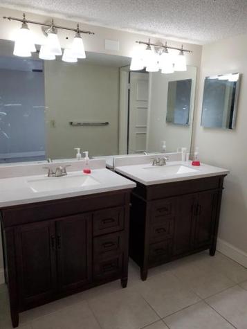 8040 Hampton Boulevard North Lauderdale FL 33068