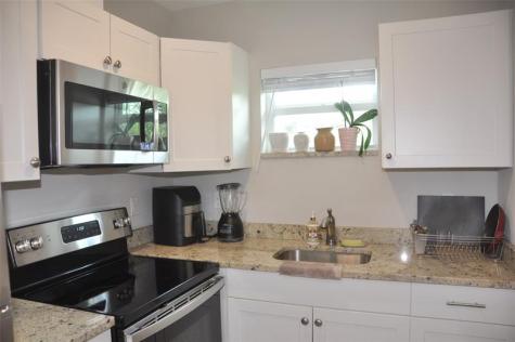 1216 NW 6th Court Fort Lauderdale FL 33311