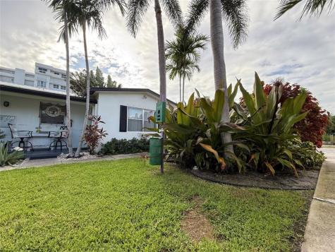 3210 Canal Drive Pompano Beach FL 33062