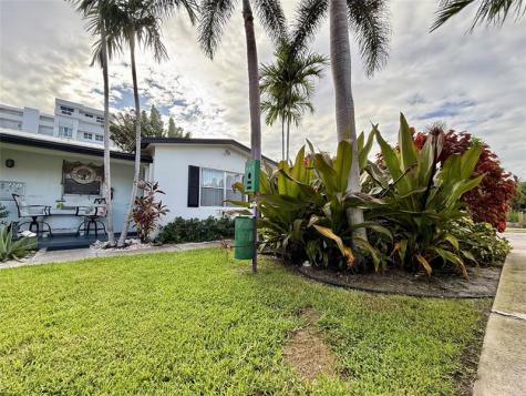 3210 Canal Drive Pompano Beach FL 33062