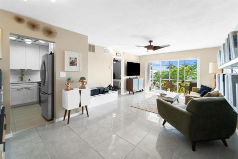 3000 NE 16th Avenue Oakland Park FL 33334