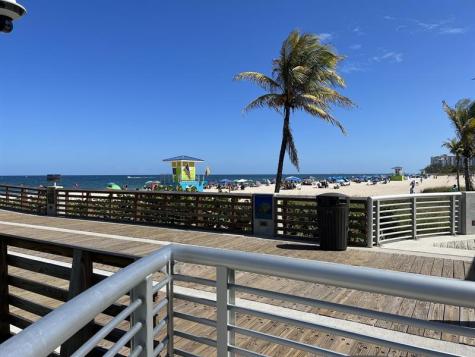 2940 N Course Drive Pompano Beach FL 33069