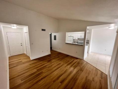 2622 NW 33rd Street Oakland Park FL 33309