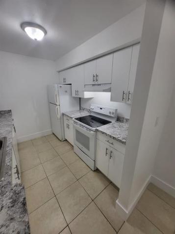 2622 NW 33rd Street Oakland Park FL 33309