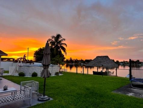 7871 NW 181st Street Hialeah FL 33015