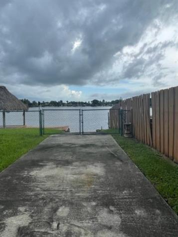 7871 NW 181st Street Hialeah FL 33015