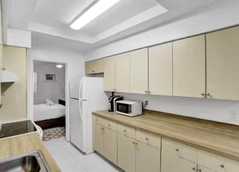 820 NE 16th Avenue Fort Lauderdale FL 33304