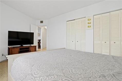 3725 S Ocean Drive Hollywood FL 33019