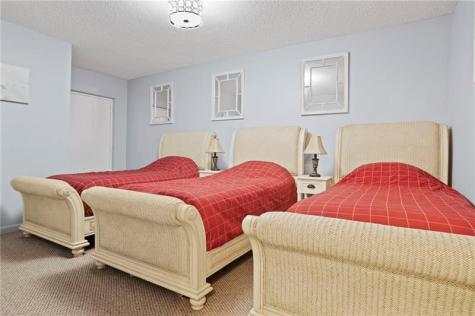 3725 S Ocean Drive Hollywood FL 33019