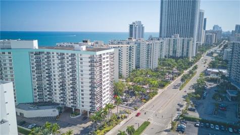 3725 S Ocean Drive Hollywood FL 33019