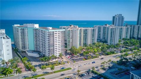 3725 S Ocean Drive Hollywood FL 33019