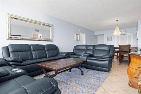 3725 S Ocean Drive Hollywood FL 33019