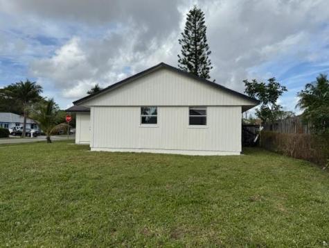 788 NW 15th Place Pompano Beach FL 33060