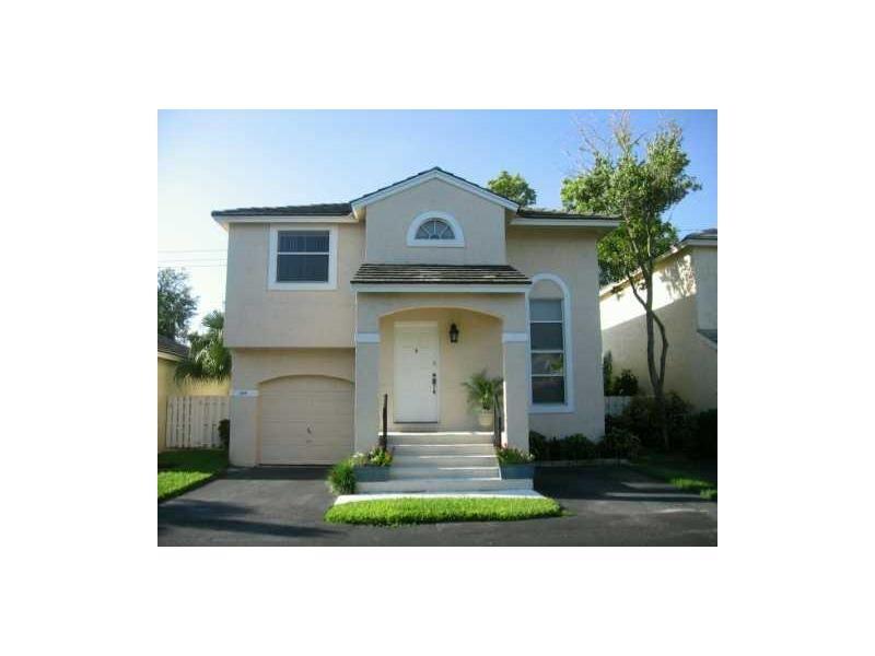 9861 NW 2 Court Plantation FL 33324
