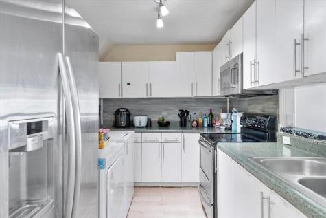2759 NW 198th Terrace Miami Gardens FL 33056