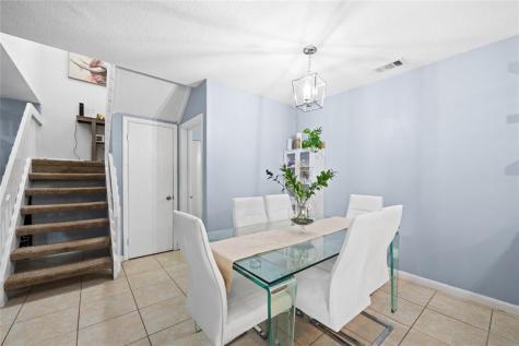 3387 Cocoplum Circle Pompano Beach FL 33063