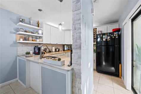 3387 Cocoplum Circle Pompano Beach FL 33063