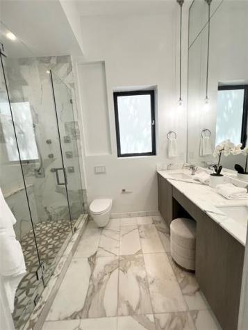 49 Fiesta Way Fort Lauderdale FL 33301
